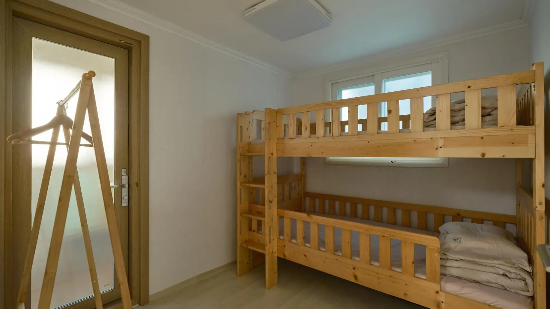 Plantree Filled With The Charm Of The East And The Atmosphere Of The West Soul Apartmán